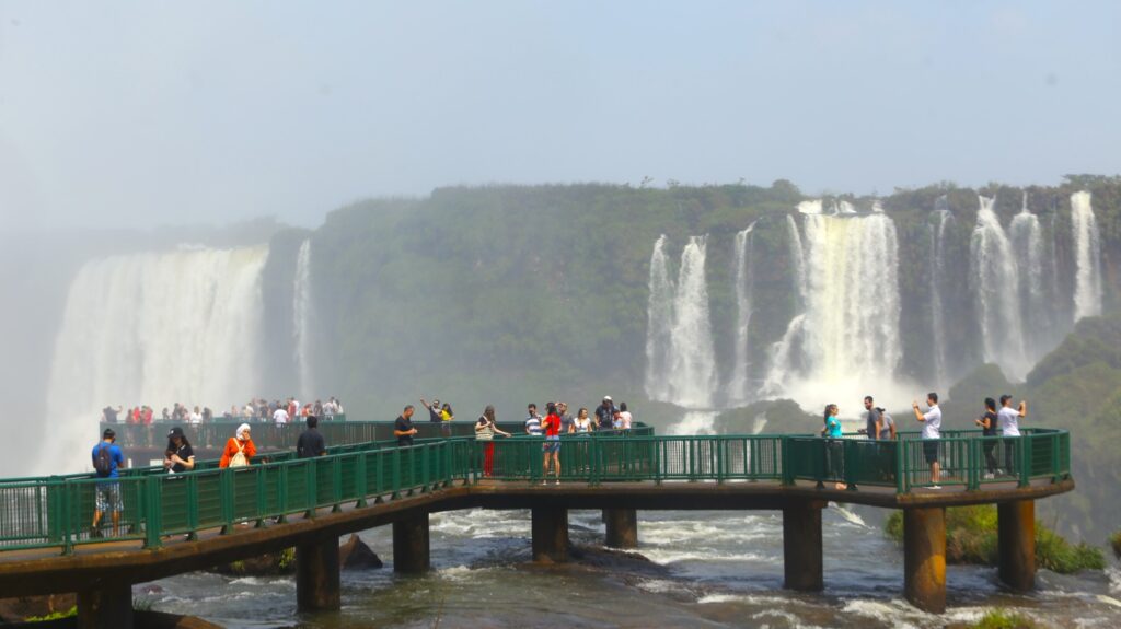 112 nacionalidades visitaram o parque em agosto